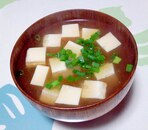 麦みそで豆腐の味噌汁